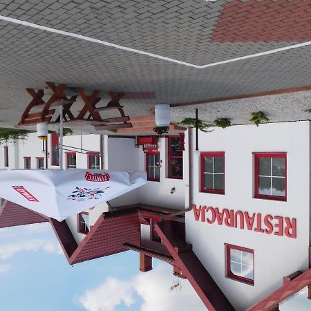 Hotel Potok 5 Zloczew Exterior foto